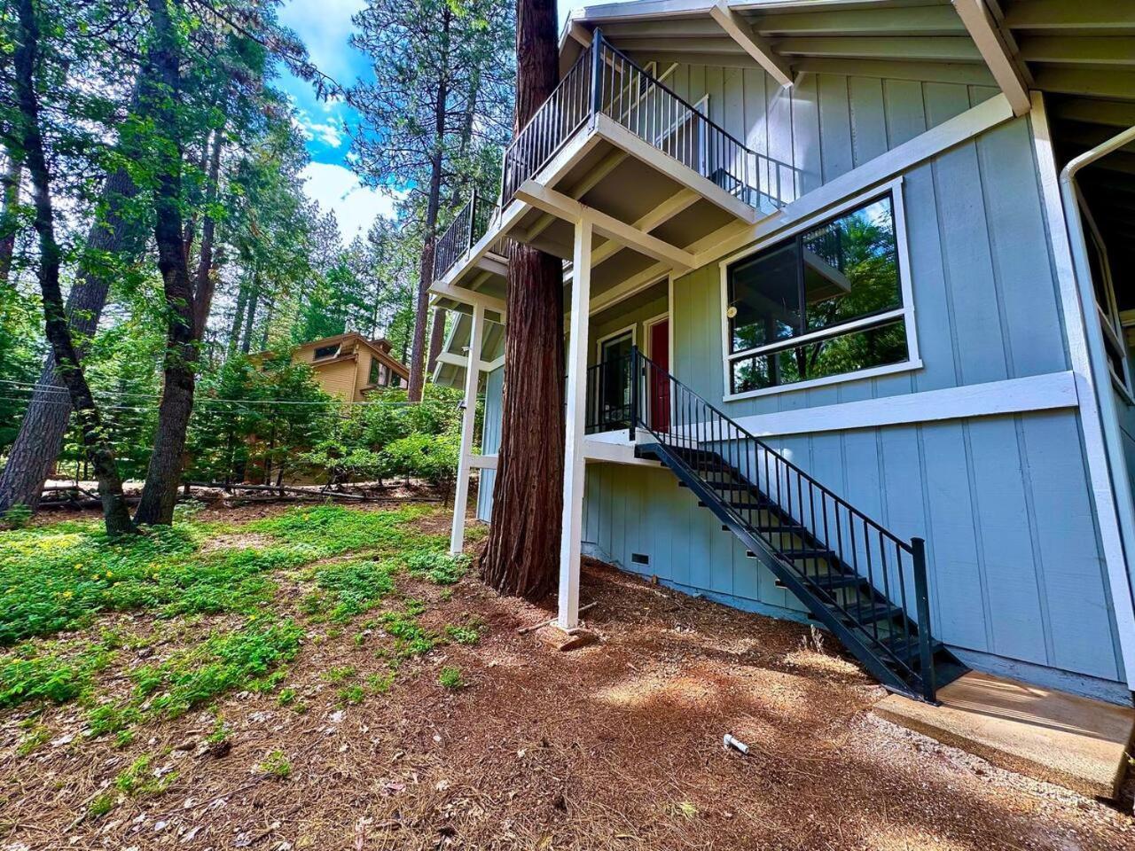 Cabin In The Trees-Game Room Pollock Pines Esterno foto